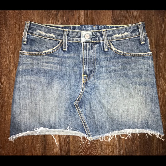Levi denim skirt - Picture 3 of 4